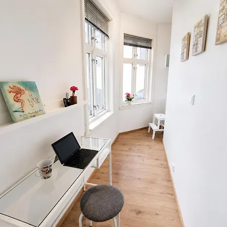Spacious 3-bedroom - - Quiet Area Bergen